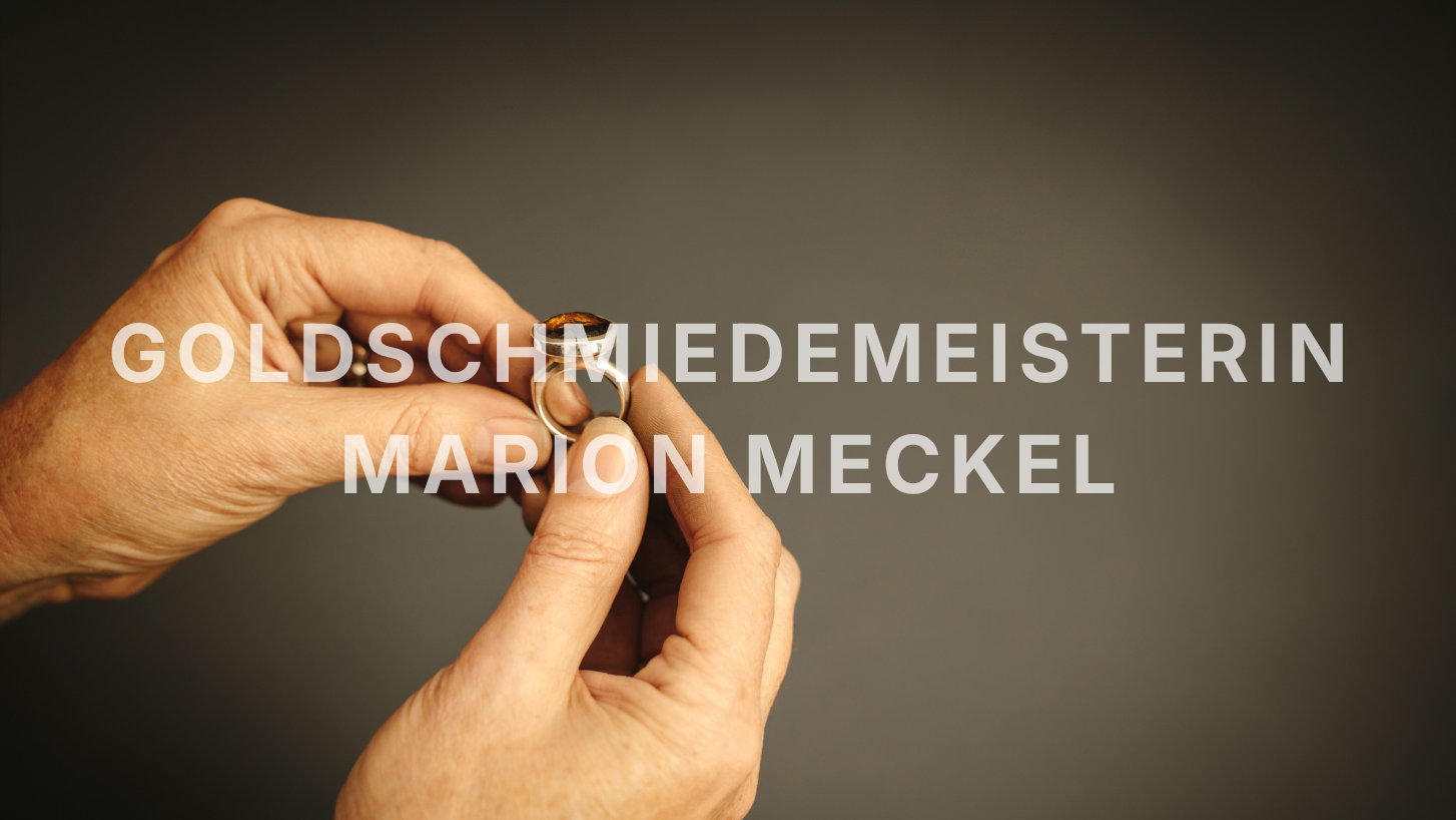 Goldschmiedin Marion Meckel