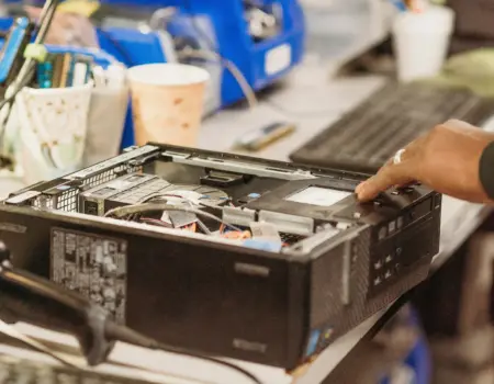 e-waste-race